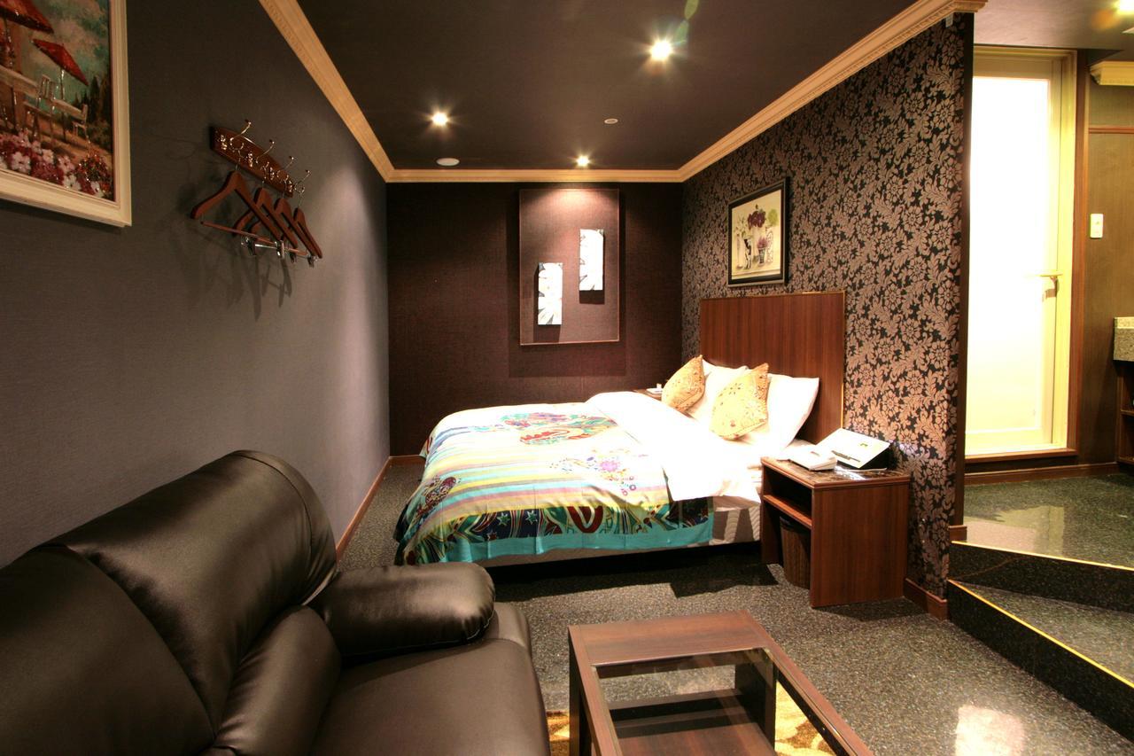 Hotel Sari Seki Inter (Adults Only) Kameyama Zewnętrze zdjęcie