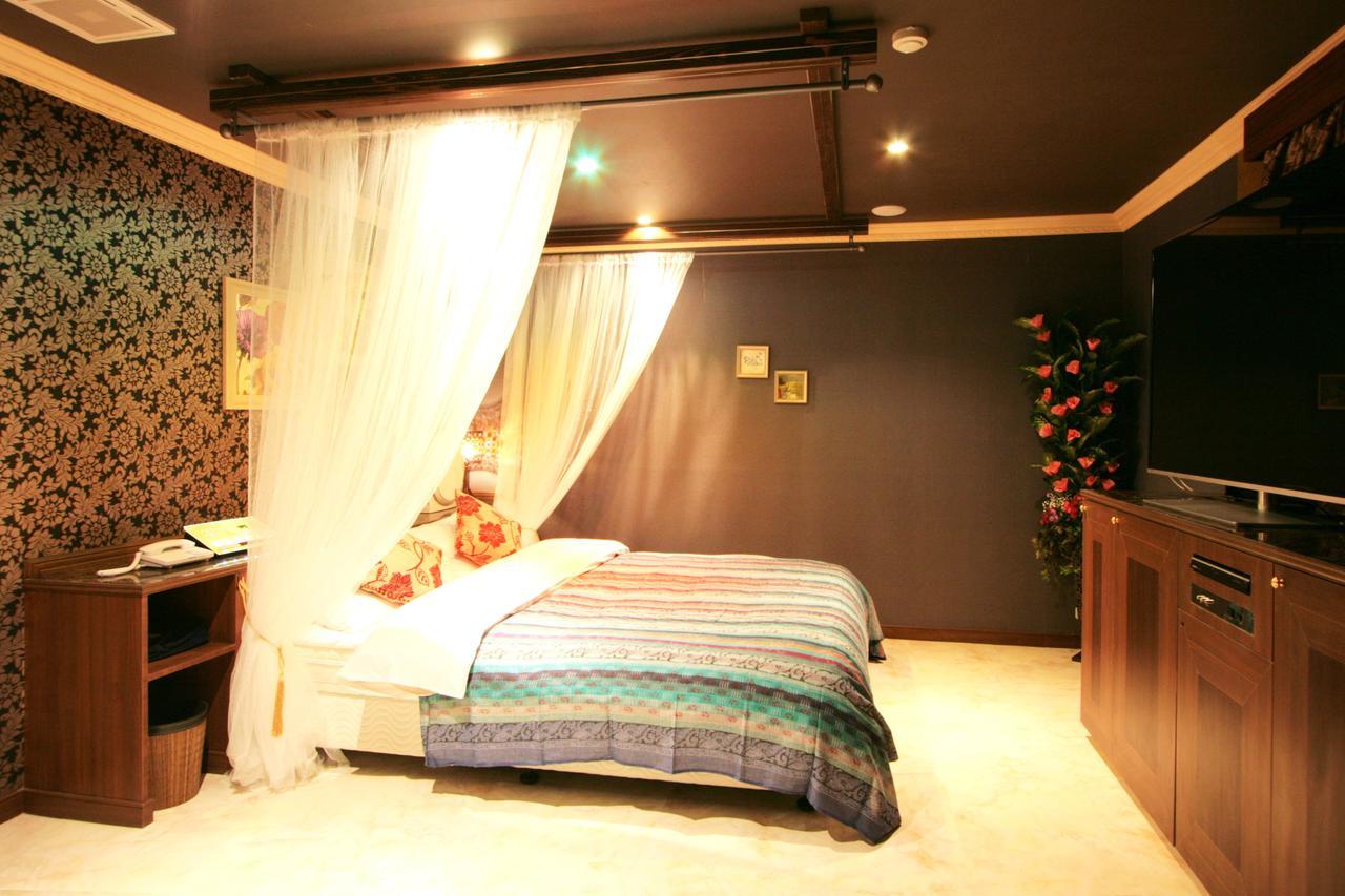 Hotel Sari Seki Inter (Adults Only) Kameyama Zewnętrze zdjęcie